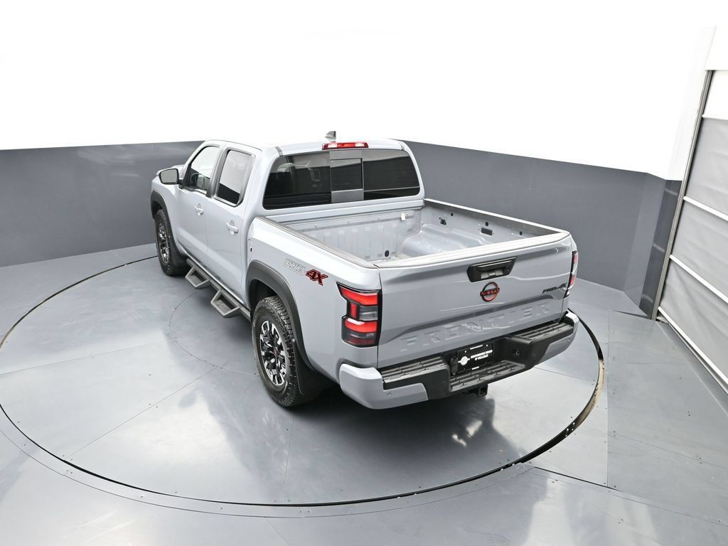 Used 2023 Nissan Frontier PRO-4X w/ Technology Package AWD/4WD image 39