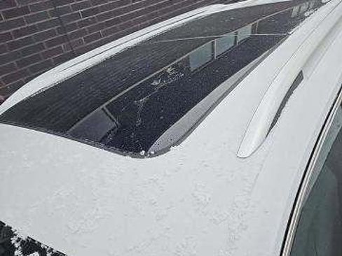 Used 2021 Volkswagen Tiguan SEL Premium R-Line image 4