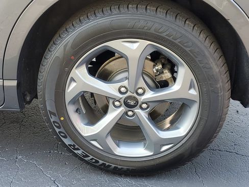 Used 2024 Ford Escape ST-Line FWD image 5