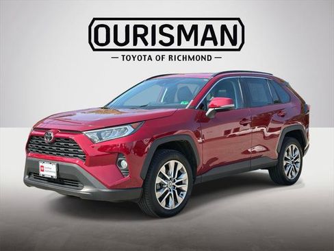 Certified 2020 Toyota RAV4 XLE Premium AWD/4WD image 27