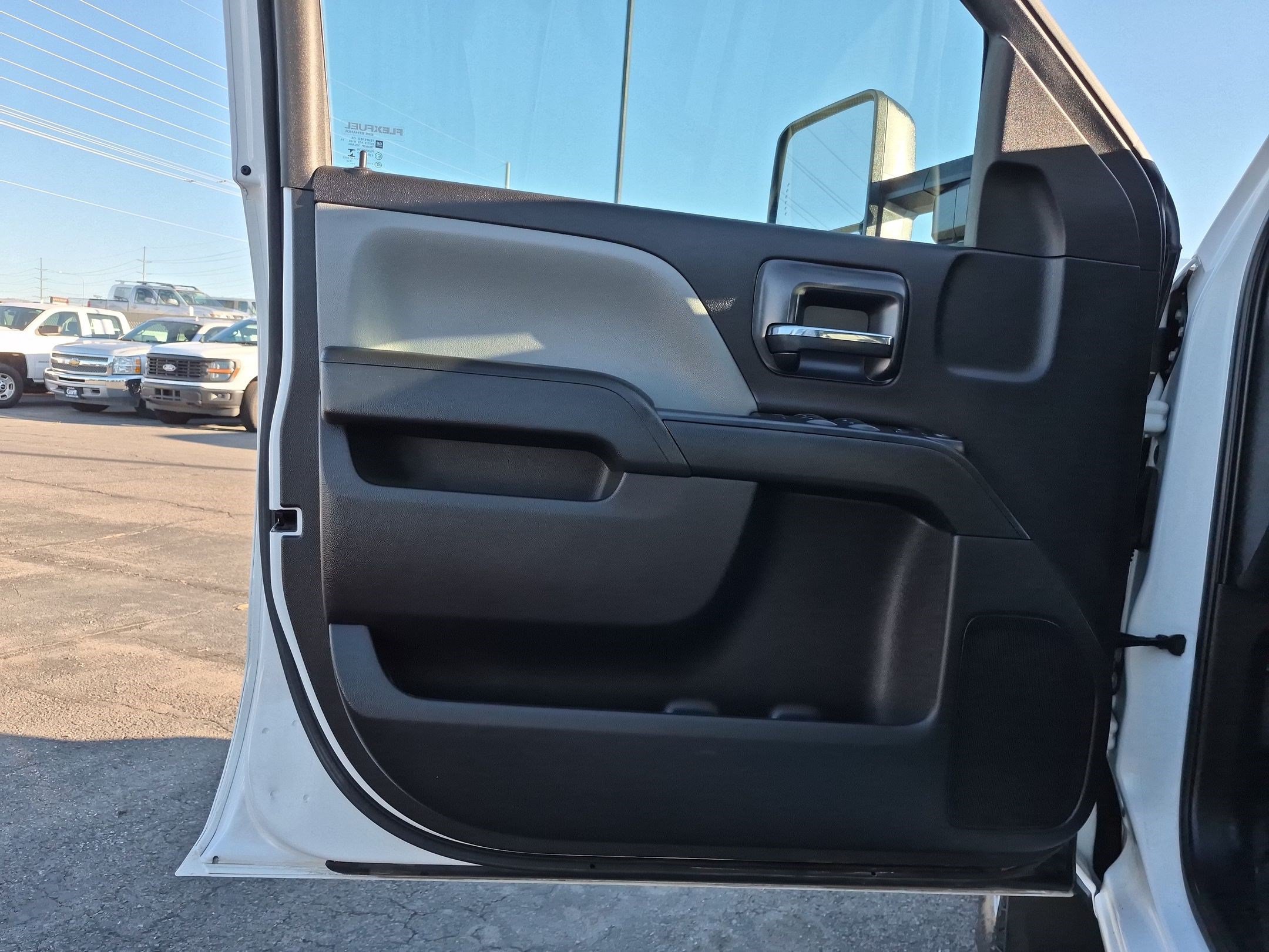Used 2017 Chevrolet Silverado 2500 W/T w/ WT Convenience Package AWD/4WD image 15