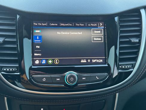 Used 2021 Chevrolet Trax LT image 37