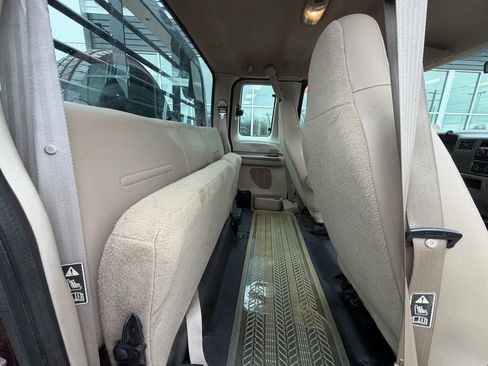 Used 2004 Ford F350 Lariat image 16