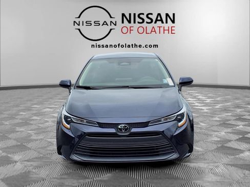 Used 2024 Toyota Corolla LE FWD image 32
