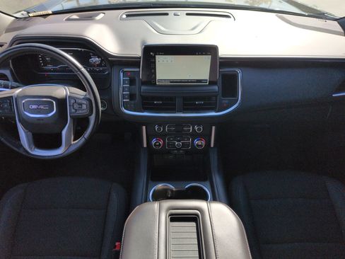 Used 2022 GMC Yukon SLE w/ Gmc Pro Safety Plus Package image 27
