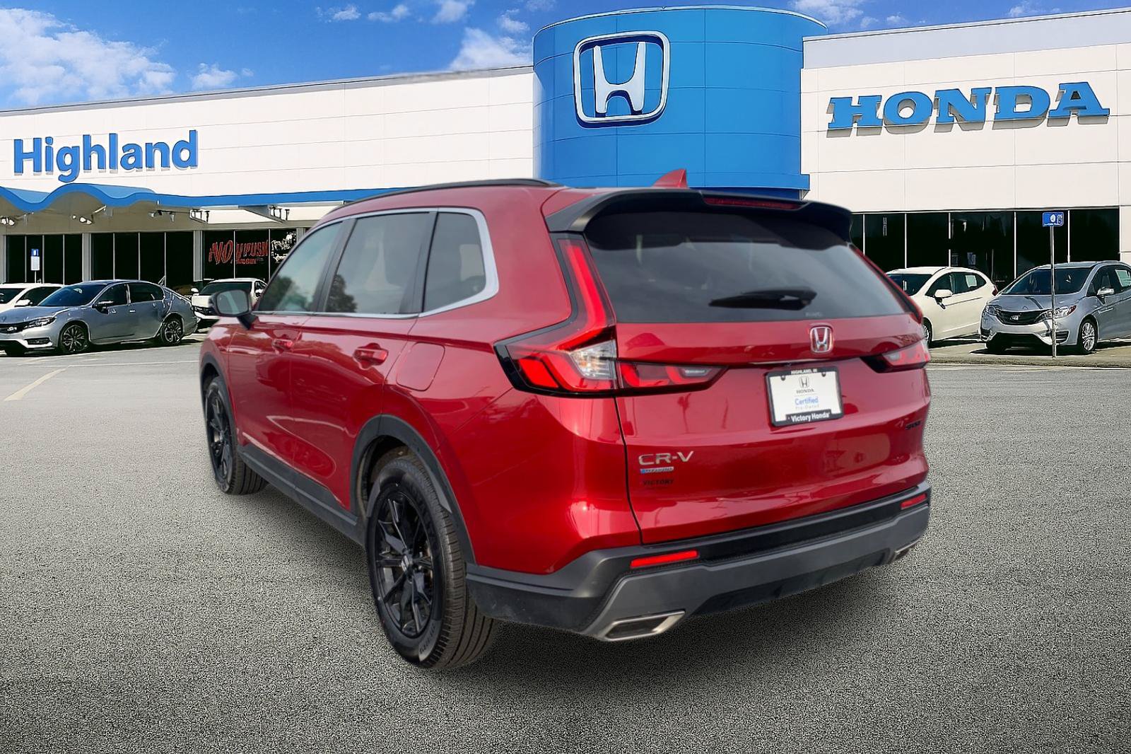 Certified 2025 Honda CR-V Sport image 3