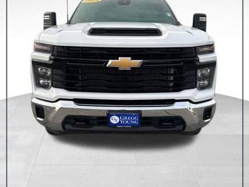 Used 2025 Chevrolet Silverado 2500 W/T w/ WT Convenience Package image 1