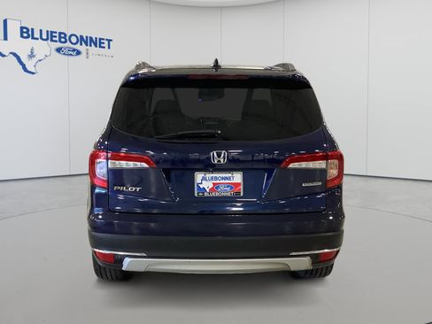 Used 2020 Honda Pilot Touring image 5