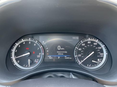 Used 2020 Toyota Highlander Limited FWD image 18