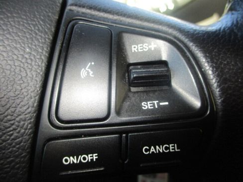 Used 2012 Kia Rio EX w/ Convenience Pkg image 32