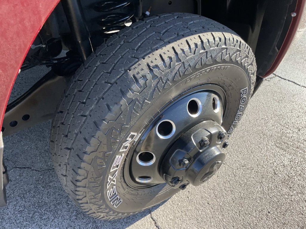 Used 2024 RAM 3500 Laramie w/ Night Edition AWD/4WD image 35