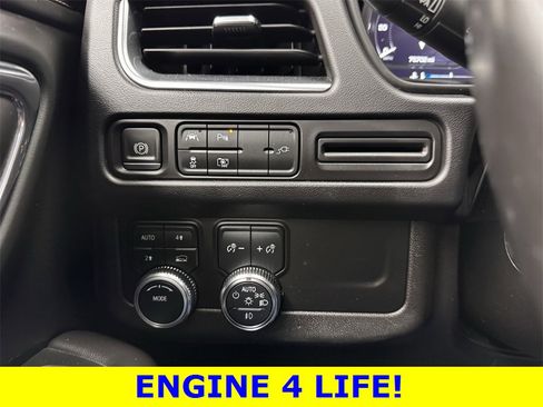 Used 2022 GMC Yukon SLT w/ SLT Luxury Package image 19