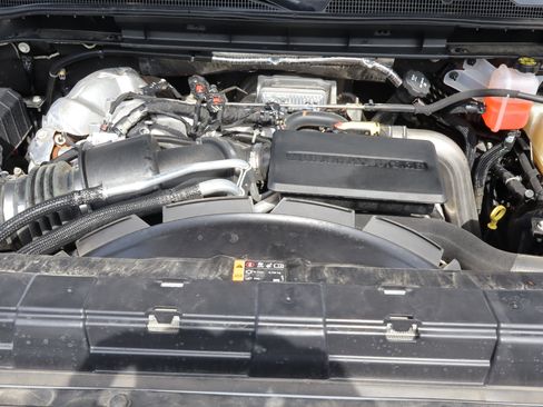 Used 2023 Chevrolet Silverado 2500 LT w/ Convenience Package AWD/4WD image 16