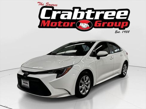 Certified 2023 Toyota Corolla LE FWD image 1