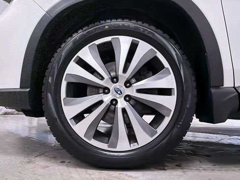 Used 2019 Subaru Ascent Limited image 13