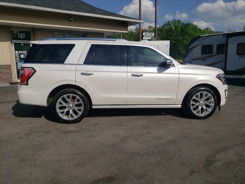 Used 2018 Ford Expedition Platinum AWD/4WD image 6