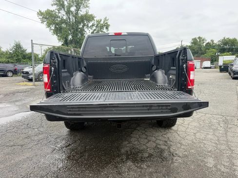 Used 2018 Ford F150 XLT w/ Equipment Group 302A Luxury AWD/4WD image 29
