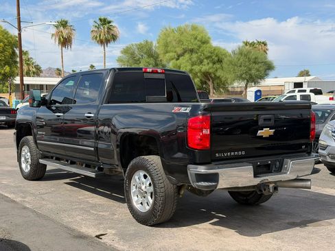 Used 2015 Chevrolet Silverado 2500 LT w/ LT Convenience Package AWD/4WD image 6
