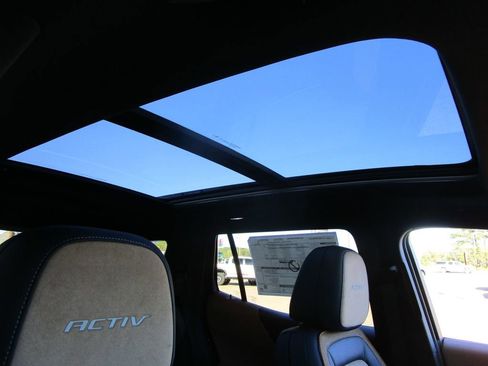 New 2026 Chevrolet Equinox ACTIV w/ Convenience Package III image 20