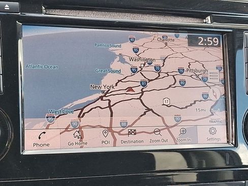 Used 2018 Nissan Rogue SV w/ Sun & Sound Touring Package AWD/4WD image 19