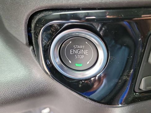 New 2026 GMC Sierra 1500 SLT w/ SLT Premium Plus Package image 32