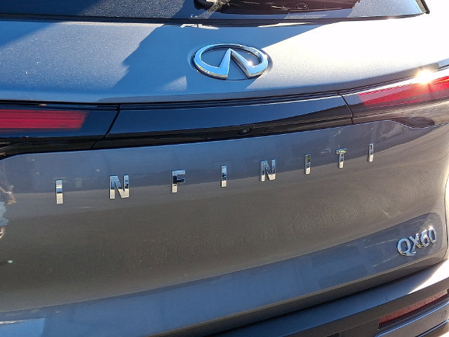 Used 2023 INFINITI QX60 Luxe w/ Vision Package AWD/4WD image 33