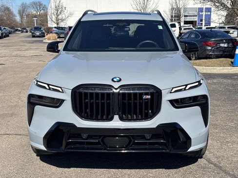 Certified 2025 BMW X7 M60i image 2