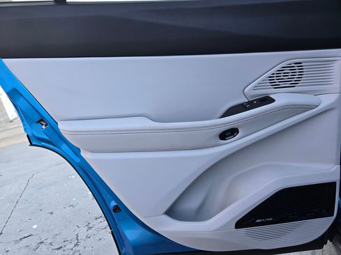 New 2026 Jeep Cherokee Overland w/ Trailer Tow Group image 25