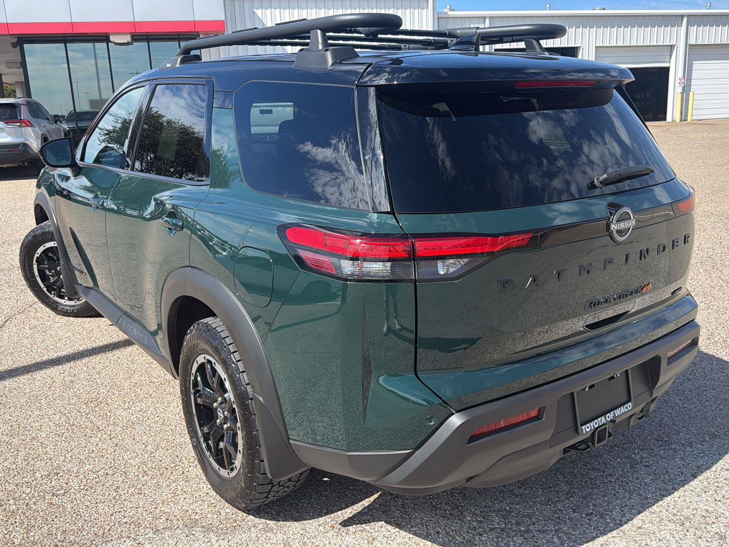 Used 2024 Nissan Pathfinder Rock Creek AWD/4WD image 5