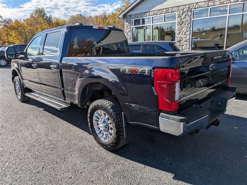 Used 2022 Ford F250 XLT w/ XLT Premium Package image 5