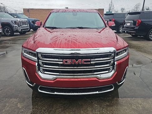 Certified 2023 GMC Acadia SLE image 3