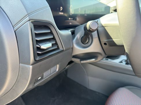 New 2026 Nissan Sentra SR image 14