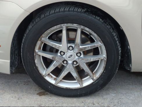 Used 2010 Ford Fusion SEL image 11