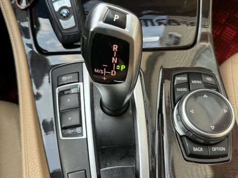 Used 2014 BMW 535d xDrive image 25