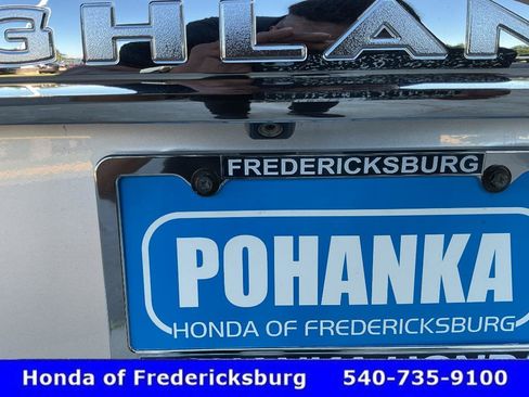 Used 2013 Toyota Highlander Limited FWD image 13