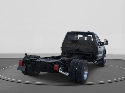 New 2025 Ford F550 2WD Regular Cab Super Duty image 8