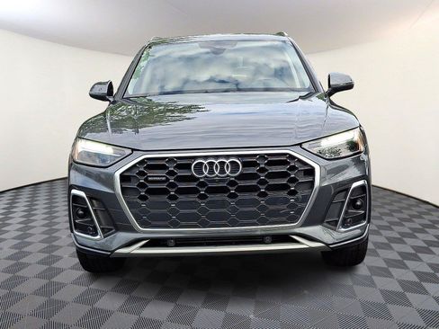 Used 2023 Audi Q5 2.0T Premium Plus w/ Premium Plus Package AWD/4WD image 2