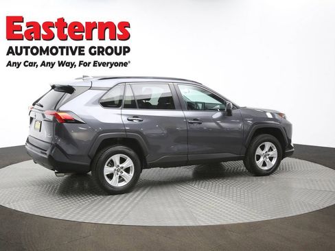 Used 2021 Toyota RAV4 LE image 42