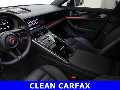 Used 2024 Porsche Panamera 4 image 8