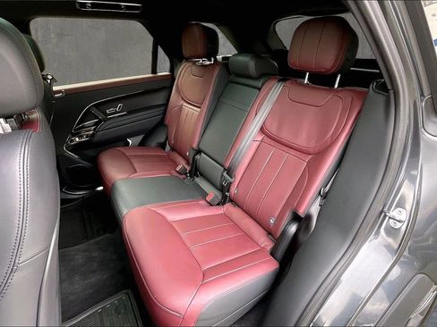 Used 2023 Land Rover Range Rover Sport SE Dynamic image 22
