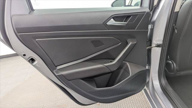 Used 2020 Volkswagen Jetta SEL FWD image 16