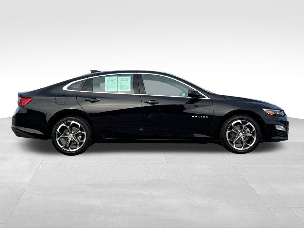 Used 2024 Chevrolet Malibu LT FWD image 6