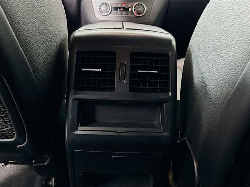 Used 2018 Mercedes-Benz GLE 350 image 27