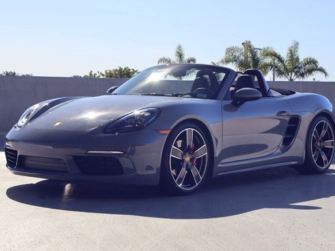 Certified 2024 Porsche 718 Boxster S image 28