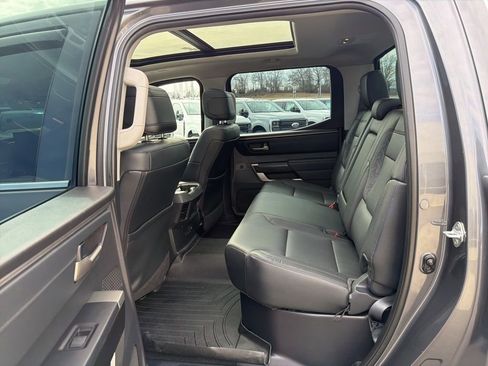 Used 2023 Toyota Tundra Limited image 14