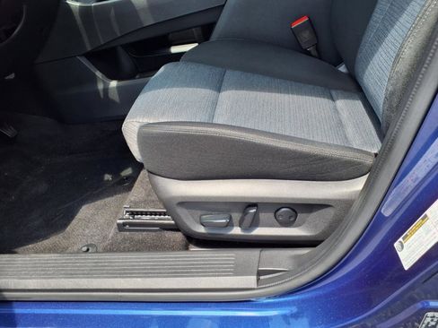 Certified 2023 Nissan Rogue SV AWD/4WD image 22