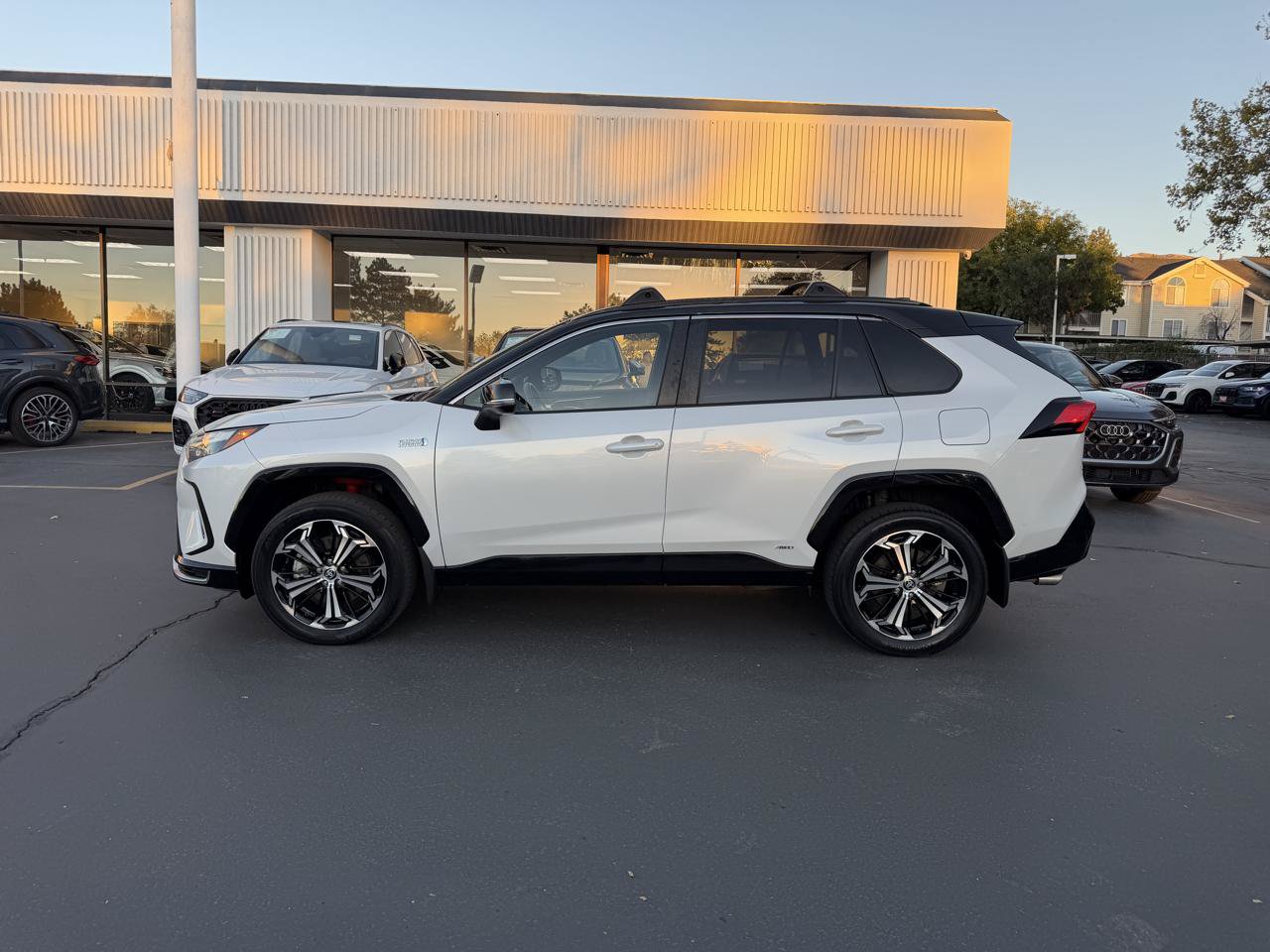 Used 2023 Toyota RAV4 XSE w/ Weather Package AWD/4WD image 22