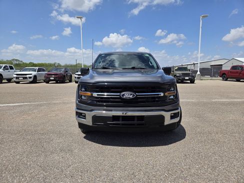 Used 2024 Ford F150 XLT w/ Mobile Office Package RWD image 2