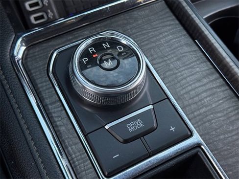 Used 2018 Ford Expedition Limited w/ Equipment Group 301A image 21