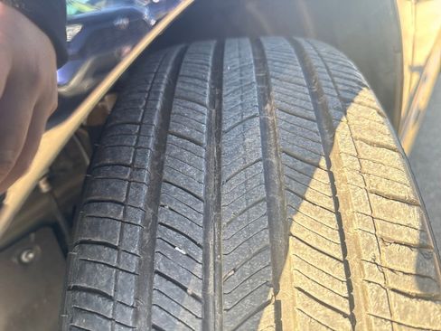 Used 2023 Toyota Camry LE image 41